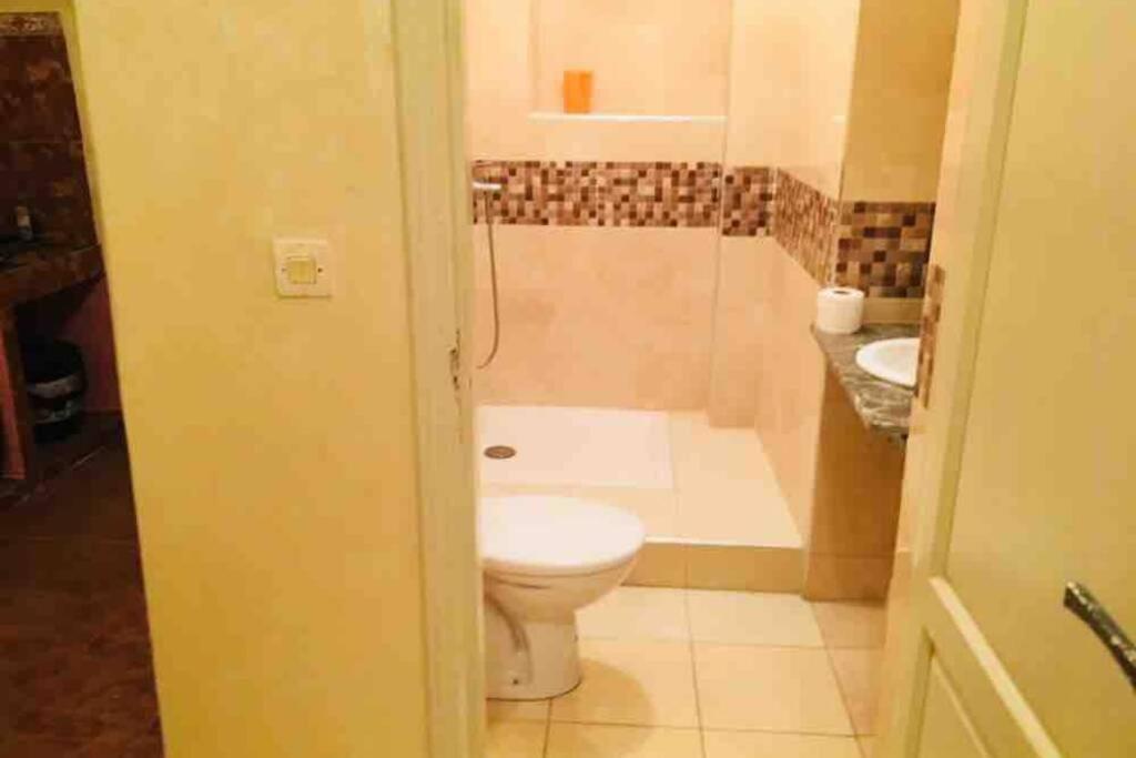 Nice 2 Bedrooms Apartment Near The Beach Rabat Exterior foto